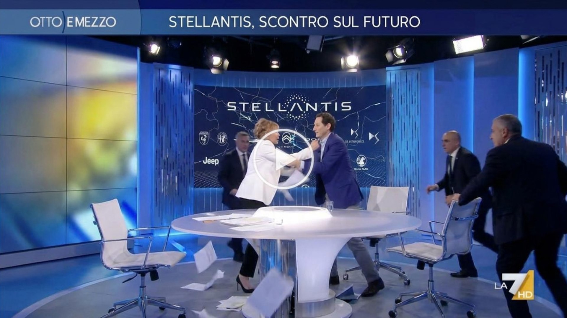 la Repubblica Ufficiale